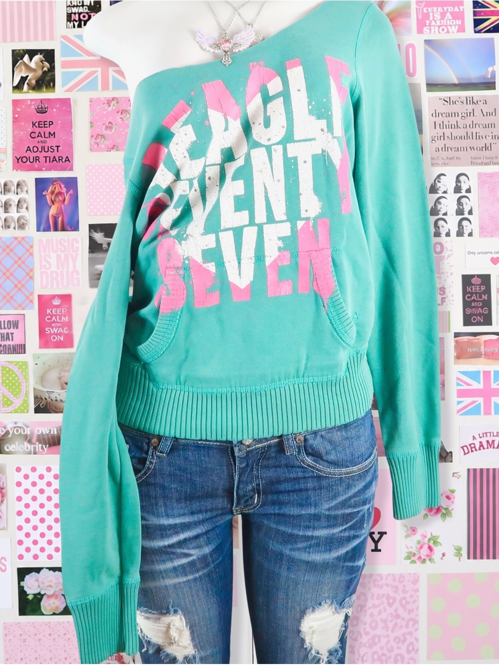 vintage y2k teal graphic American eagle sweatshirt pink white 2000s off shoulder